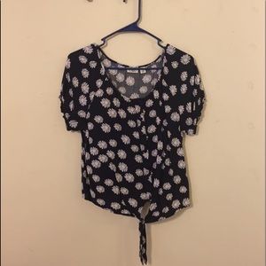 Med navy blue crop top
